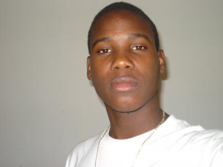                              MOI LOIC LE BEAU GOSS